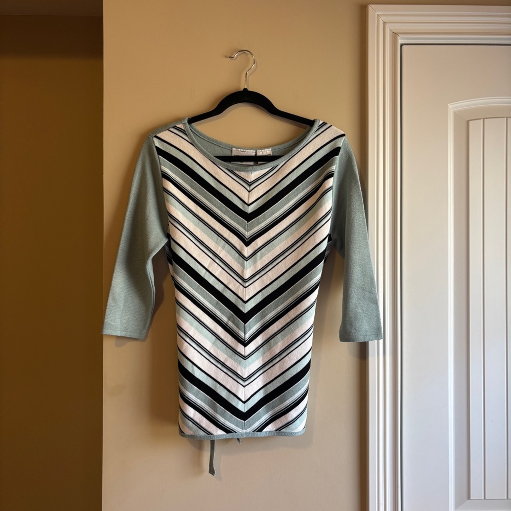 Vintage Sweater Top with tie